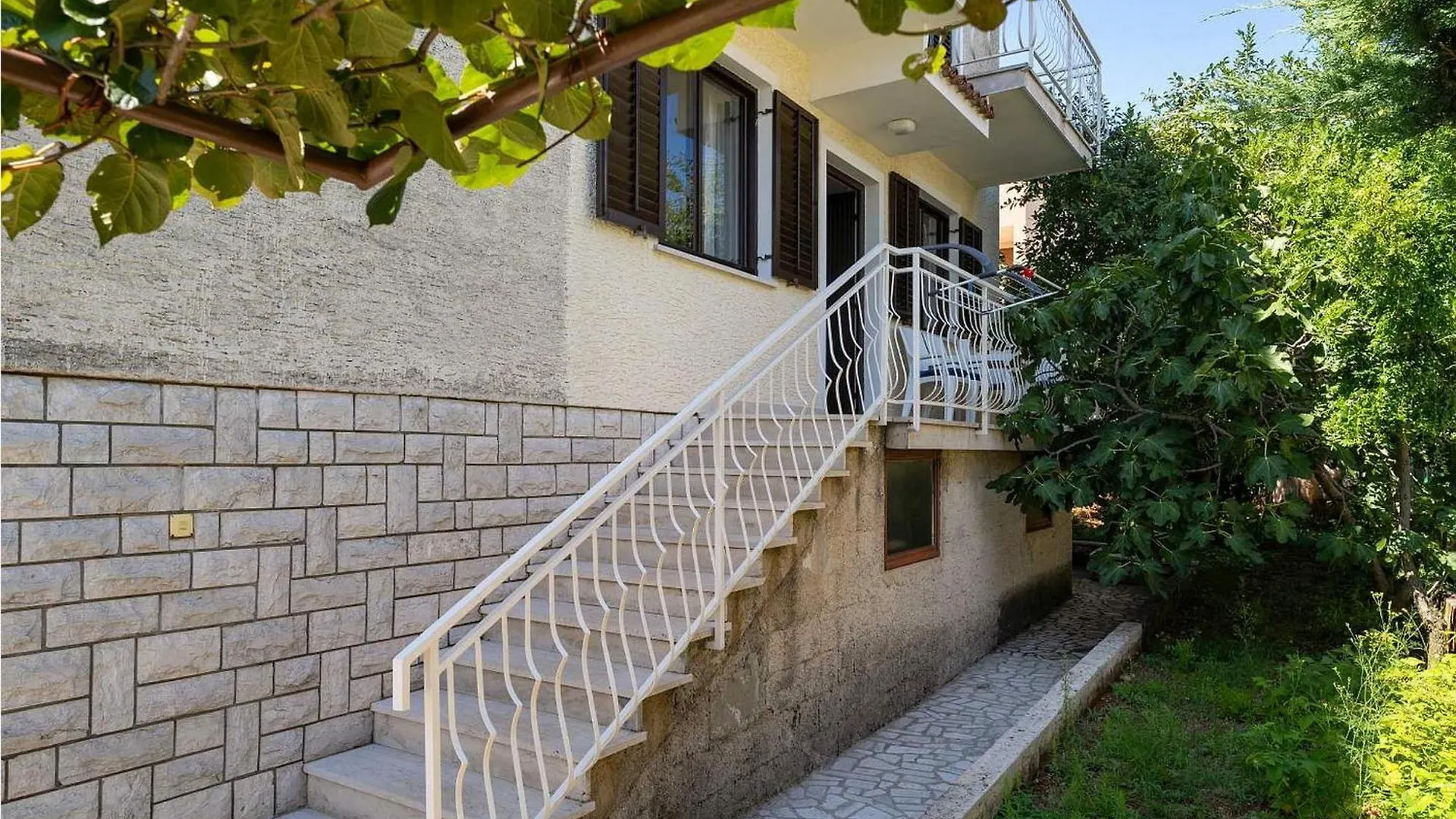 Cozy Apartment In Porec With Kitchen